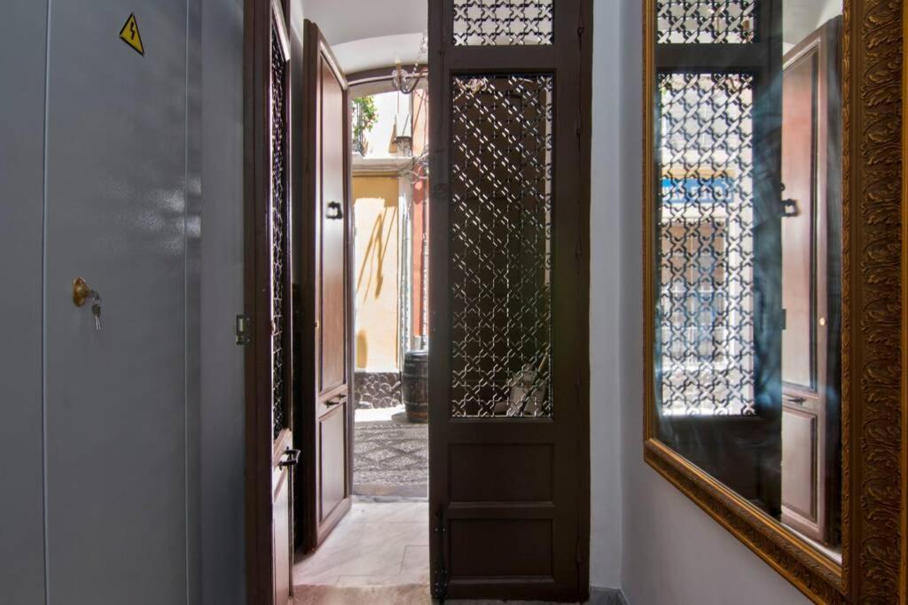 Rosarioseis Loft Corral Del Carbon Apartment Гранада Екстериор снимка